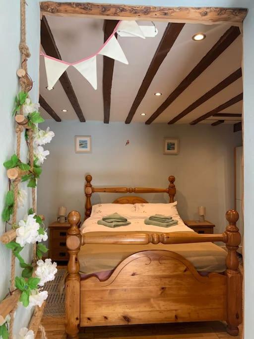 The Old Shop Cottage, Llandudno Holiday home