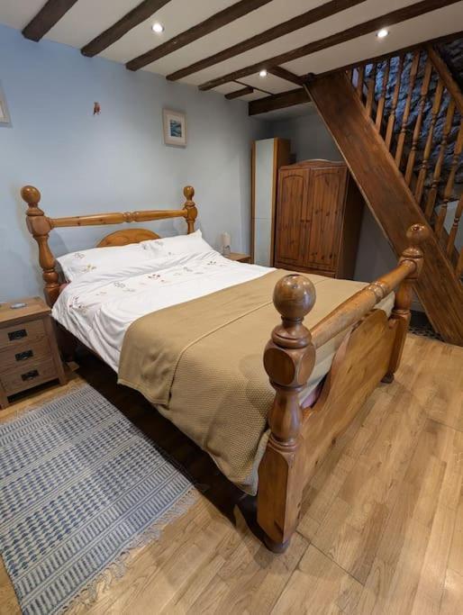 The Old Shop Cottage, Llandudno Holiday home *